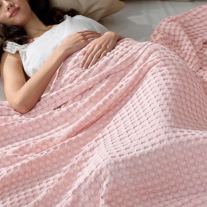 Bedsure Cooling Cotton Waffle Queen Size Blanket - Lightweight Breathable Blanket of Rayon Derived from Bamboo for Hot Sleepers,Spring Pink, 90x90 Inches