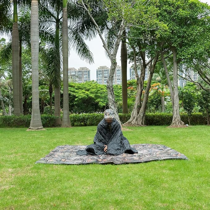LOOGU Camo Blanket Waterproof Insulation Poncho Liner for Outdoor Camping, Hiking, Hunting, Survival, Backpacking, Picnicking