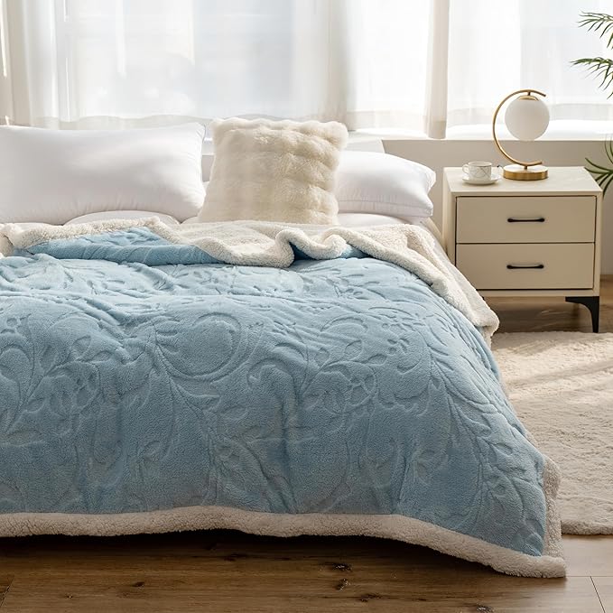 UKELER Sherpa Bed Blanket 80 × 90 inch, Ultra Soft Queen Size Throw Blanket for All Season, Cozy Plush Floral Fleece Blanket for Bedroom Living Room Dorm Hostel Sofa Camping, Blue