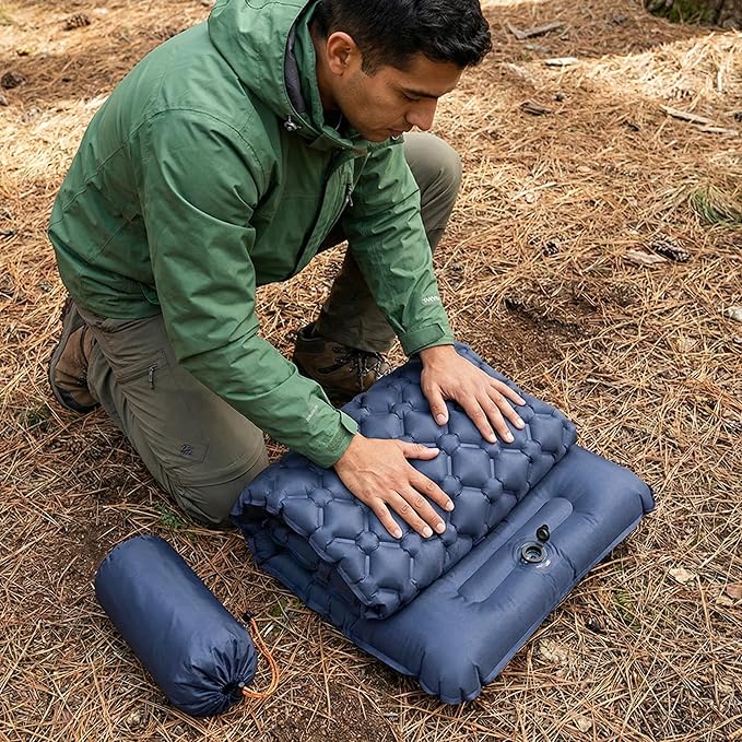 Ultralight Inflatable Sleeping Pad for Camping & Backpacking – Comfortable Camping Mat, Compact Sleep Pad for Outdoor Adventures