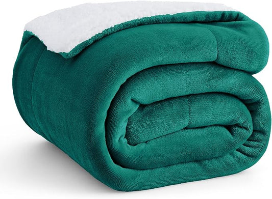 Bedsure GentleSoft Sherpa Fleece Throw Blanket for Couch - Thick and Warm, Soft Fuzzy Plush Throw Christmas Blanket for Winter, Forest Green, 50x60 Inches