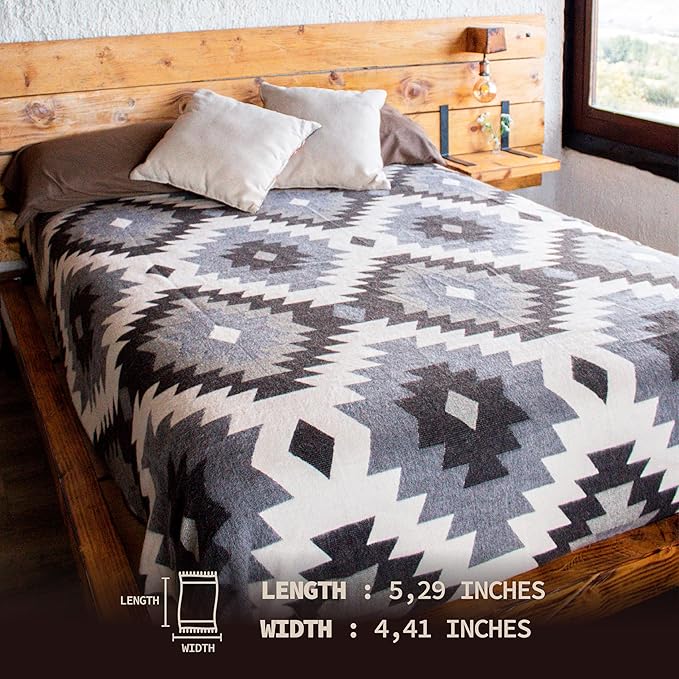 Alpaca Blanket - Premium Alpaca Wool Throw Blanket for Cozy Comfort - Warm Alpaca Wool Blanket - Variegated - Made by Artisans in The Heart of The Mountains of Ecuador