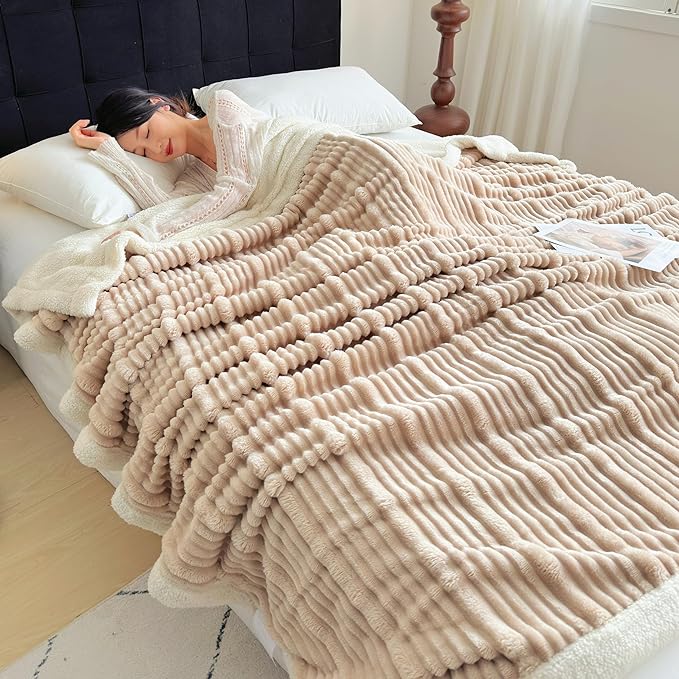 UKELER Sherpa Throw Blanket 60 × 80 inch, 470 GSM Striped Sherpa Fleece Blankets for All Season, Warm and Cozy Blanket for Couch Sofa Bed Office Camping, Camel