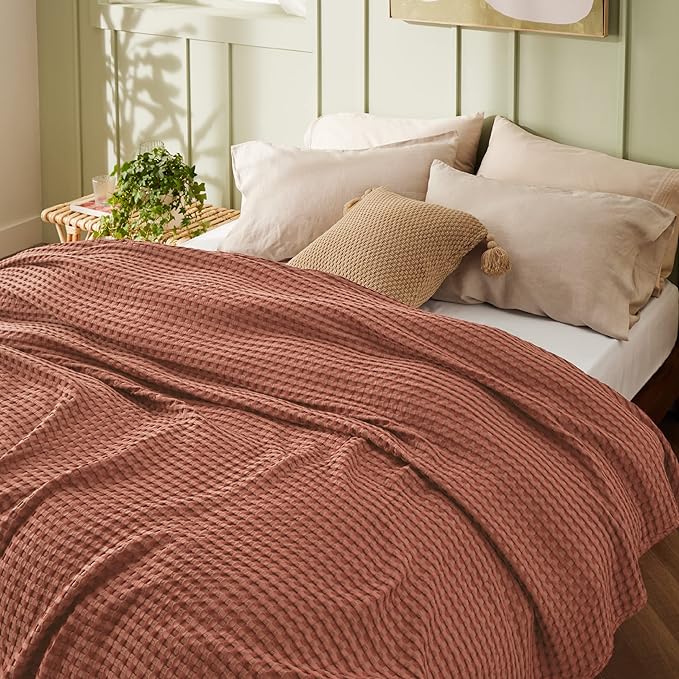 Bedsure Cooling Cotton Waffle King Size Blanket - Lightweight Breathable Blanket of Rayon Derived from Bamboo for Hot Sleepers, Luxury Throws for Bed, Couch and Sofa, Red Orange, 104x90 Inches