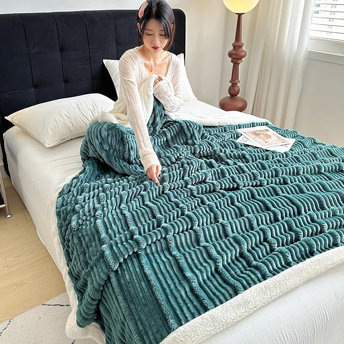 UKELER Sherpa Throw Blanket 60 × 80 inch, 470 GSM Striped Sherpa Fleece Blankets for All Season, Warm and Cozy Blanket for Couch Sofa Bed Office Camping, Dark Green