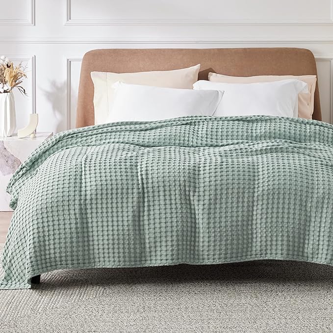 Bedsure Cooling Cotton Waffle King Size Blanket - Lightweight Breathable Blanket of Rayon Derived from Bamboo for Hot Sleepers, Luxury Throws for Bed, Couch and Sofa, Sage Green, 104x90 Inches
