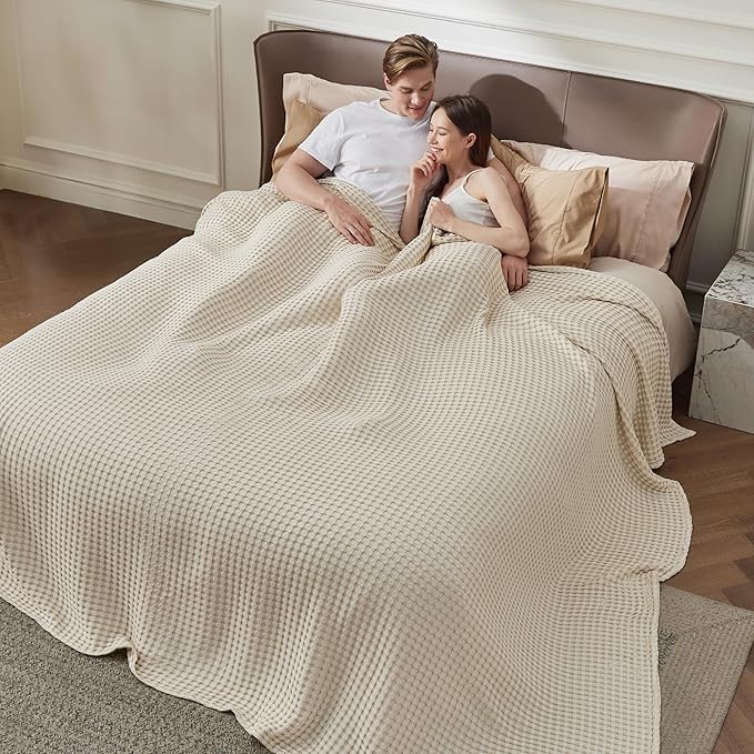 Bedsure Cooling Cotton Waffle Oversized King Blanket - Lightweight Breathable Blanket of Rayon Derived from Bamboo for Hot Sleepers, Light Beige, 120x96 Inches