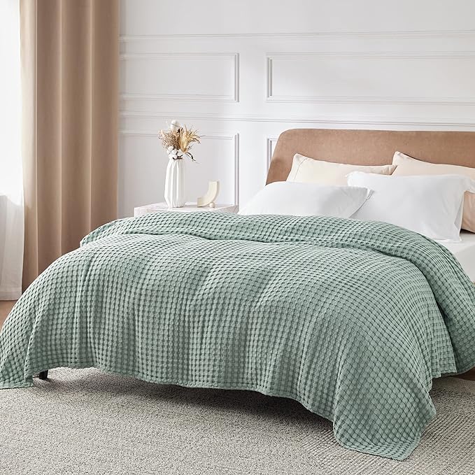 Bedsure Cooling Cotton Waffle King Size Blanket - Lightweight Breathable Blanket of Rayon Derived from Bamboo for Hot Sleepers, Luxury Throws for Bed, Couch and Sofa, Sage Green, 104x90 Inches