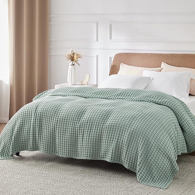Bedsure Cooling Cotton Waffle Full Size Blanket - Lightweight Breathable Blanket of Rayon Derived from Bamboo for Hot Sleepers, Luxury Throws for Bed, Couch and Sofa, Sage Green, 80x90 Inches