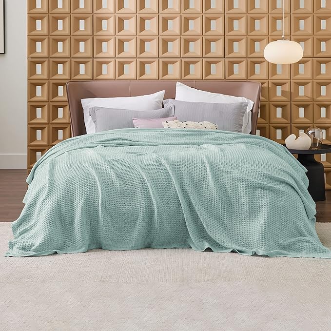 Bedsure Gentlesoft 100% Cotton Blanket Queen Size for Bed - Breathable and Soft, Waffle Weave Blanket for Summer, Thick Cozy Fall Blankets for Women Gift, Mint, 90x90 Inches