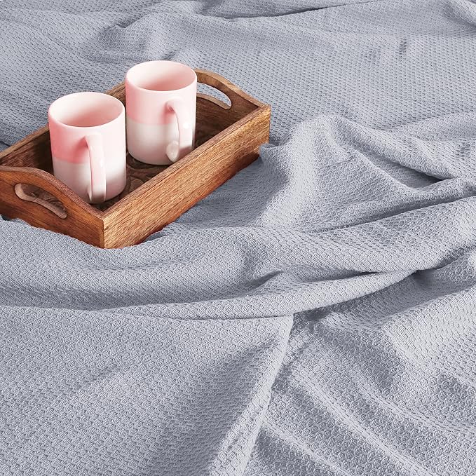 BOUTIQUO 100% Cotton Bed Blanket, Breathable Thermal Blanket King Size, Soft Honeycomb Waffle Blanket 90"x102", Cotton Bed Blanket, Perfect for Layering Any Bed for All Season, Light Grey