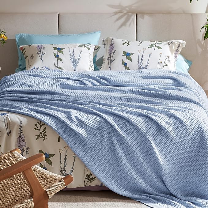 Bedsure Gentlesoft 100% Cotton Blanket Queen Size for Bed - Breathable and Soft, Waffle Weave Blanket for Summer, Thick Cozy Fall Blankets for Women Gift, Sky Blue, 90x90 Inches